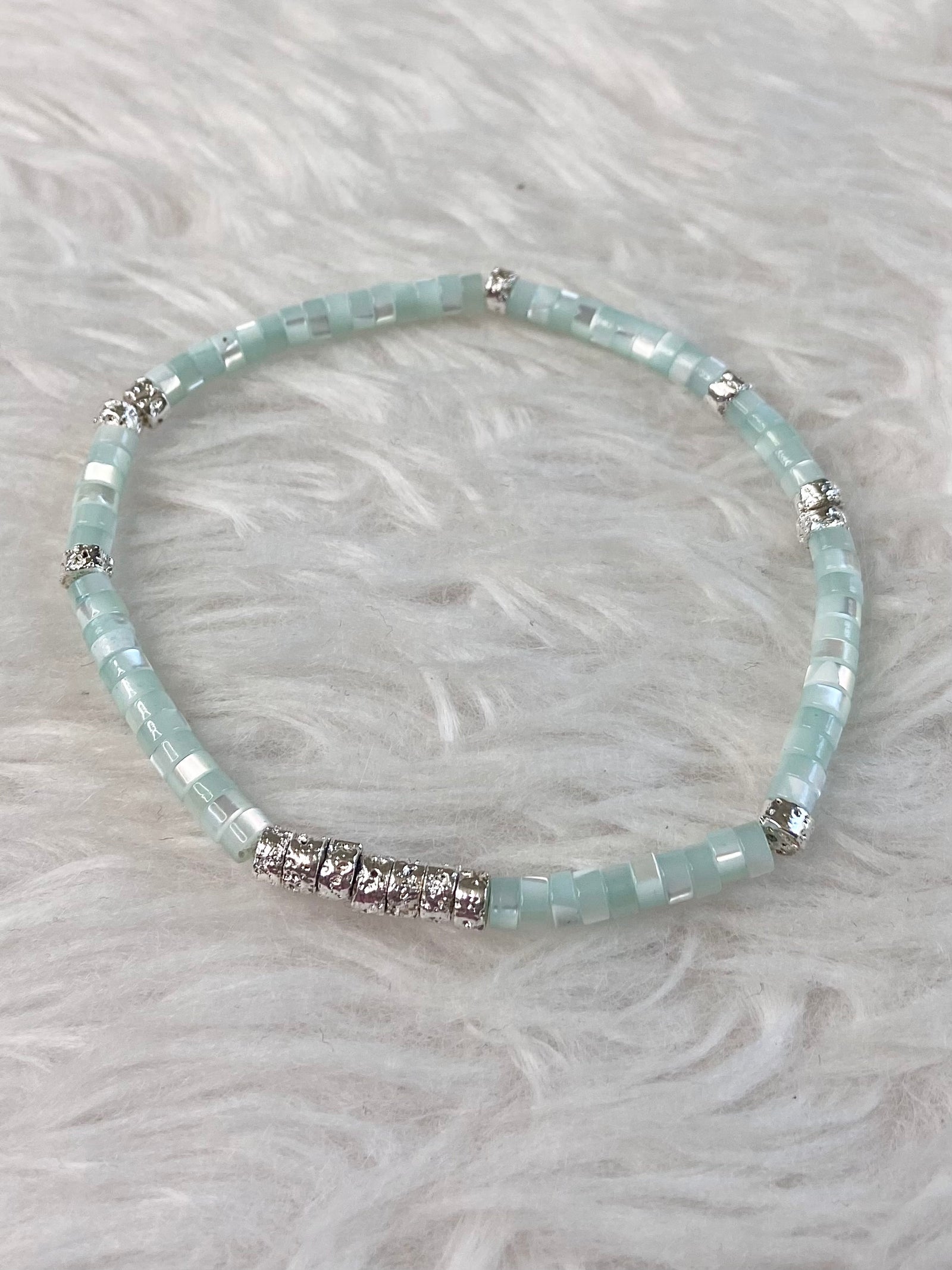 Aqua Shell Bead Bracelet