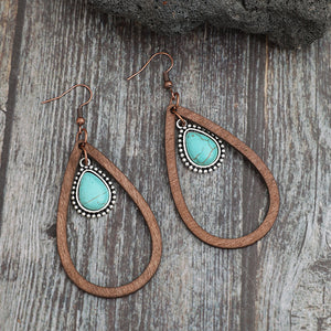 Boucles d'oreilles en forme de larme découpées en bois turquoise