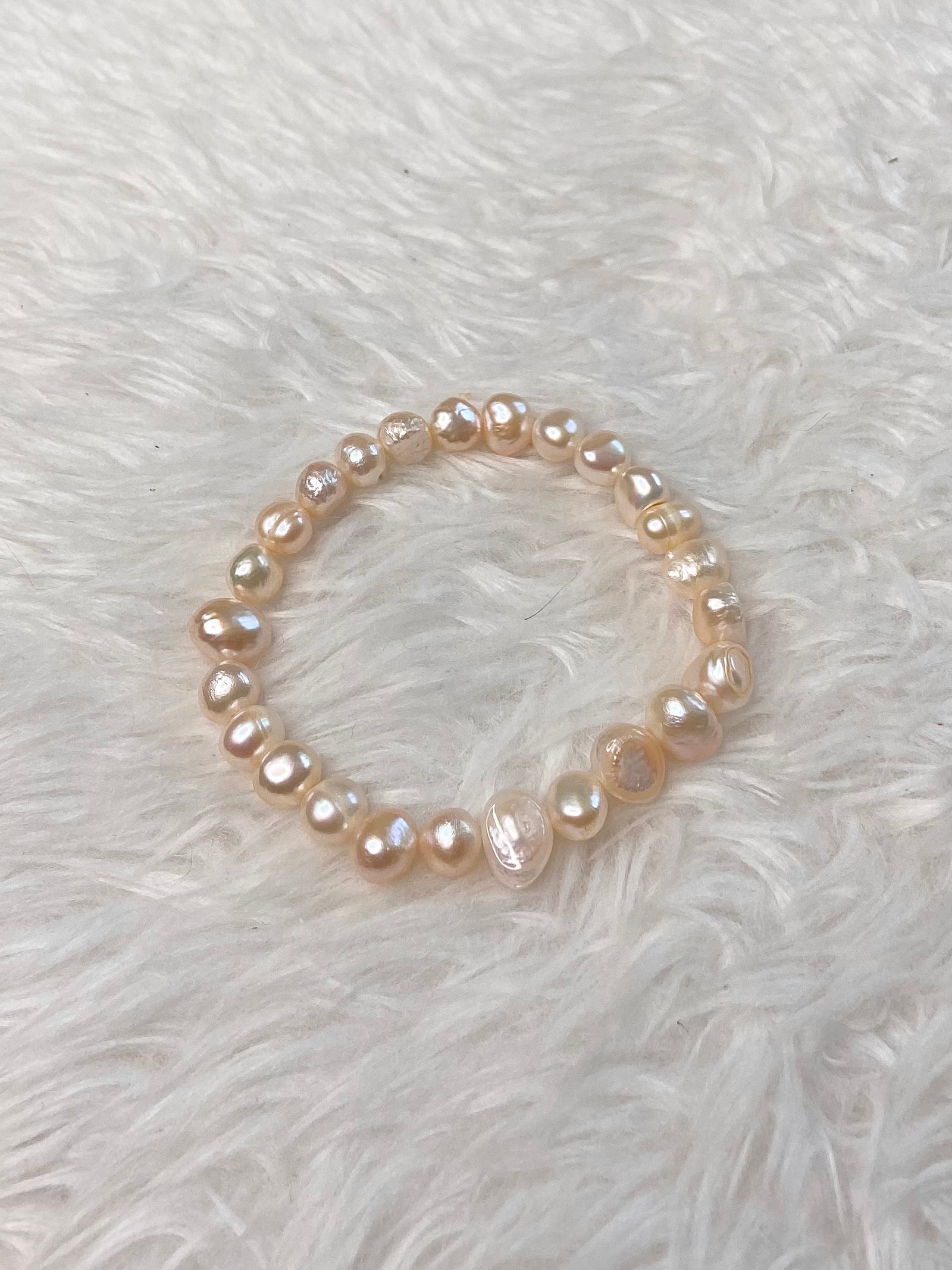 Blush Tide Pearl Bracelet