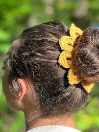 Golden Harvest Sunflower Crochet Scrunchie – Boho Floral Hair Tie