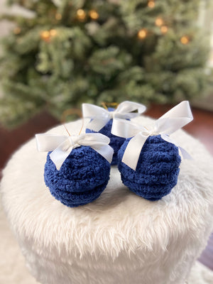Plush Velvet Knit Christmas Ornament – Navy Textured Bauble with Ribbon Bow