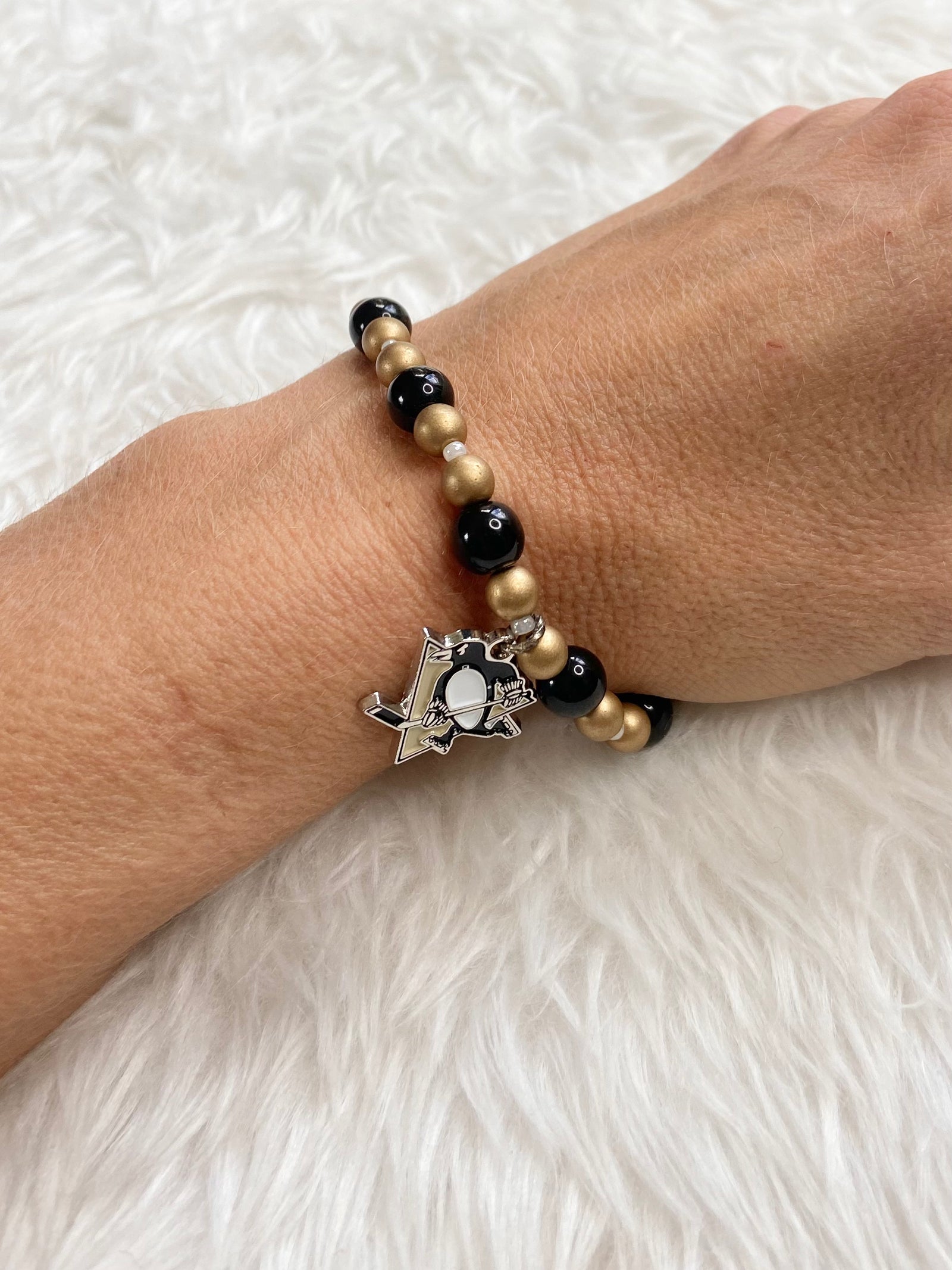 Pittsburgh Penguins Beaded Bracelet