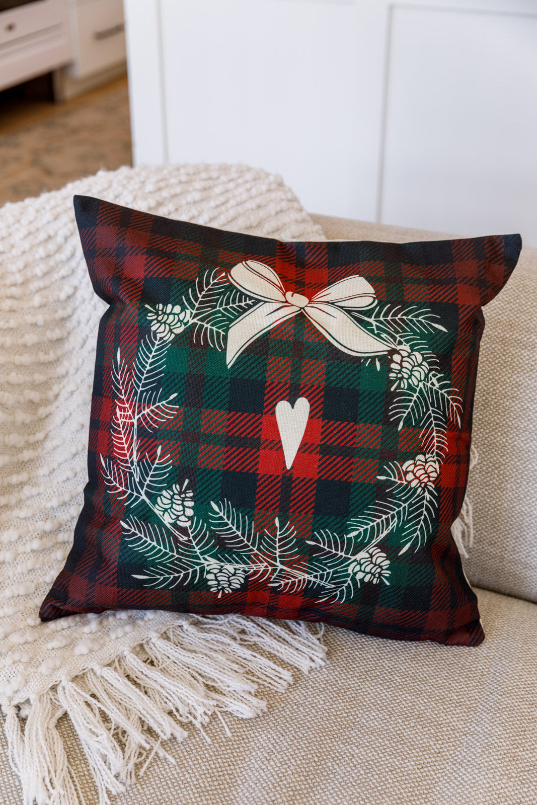 Holiday Wreath Pillow Cover