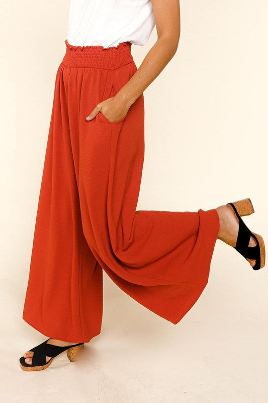 Crisp Air Wide Leg Pants