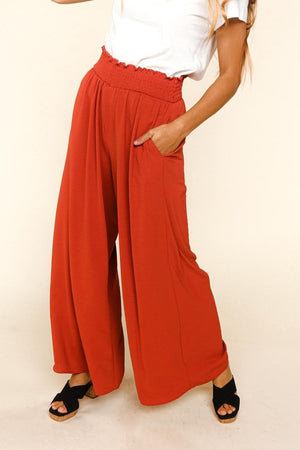 Crisp Air Wide Leg Pants