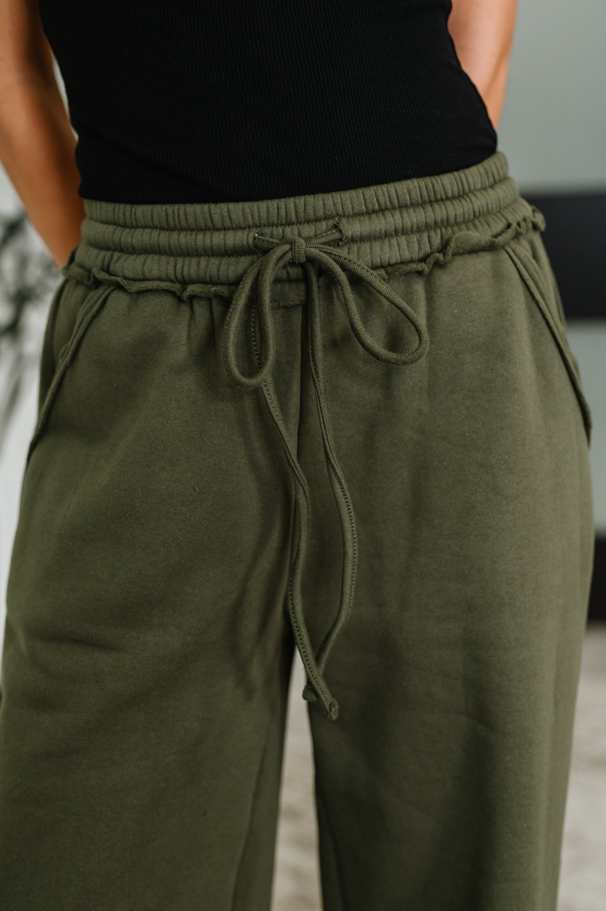 Lounge Line Wide Leg Sweats in Dark Olive