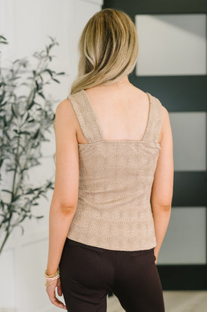 Smokey Fleur Floral Jaquard Tank