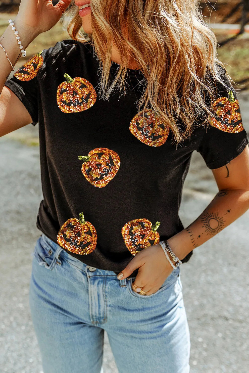 Sequin Pumpkin Round Neck Tee