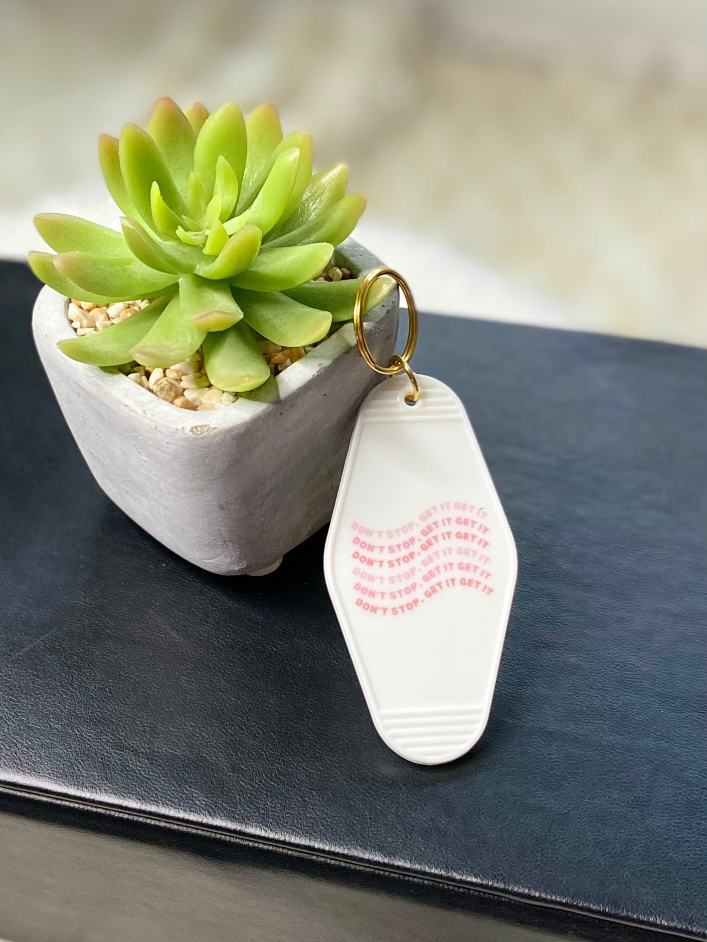 Retro Motel Keychain-don’t stop get it get it