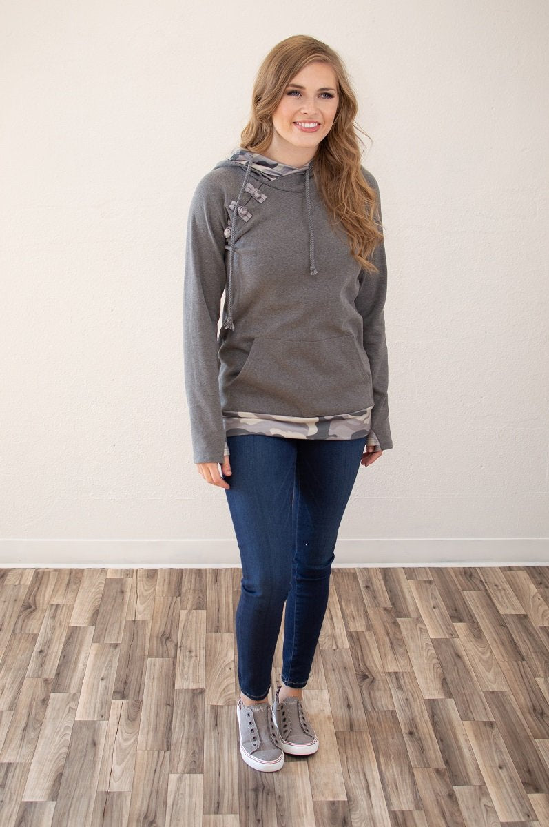 Sweat à capuche Pop of Camo