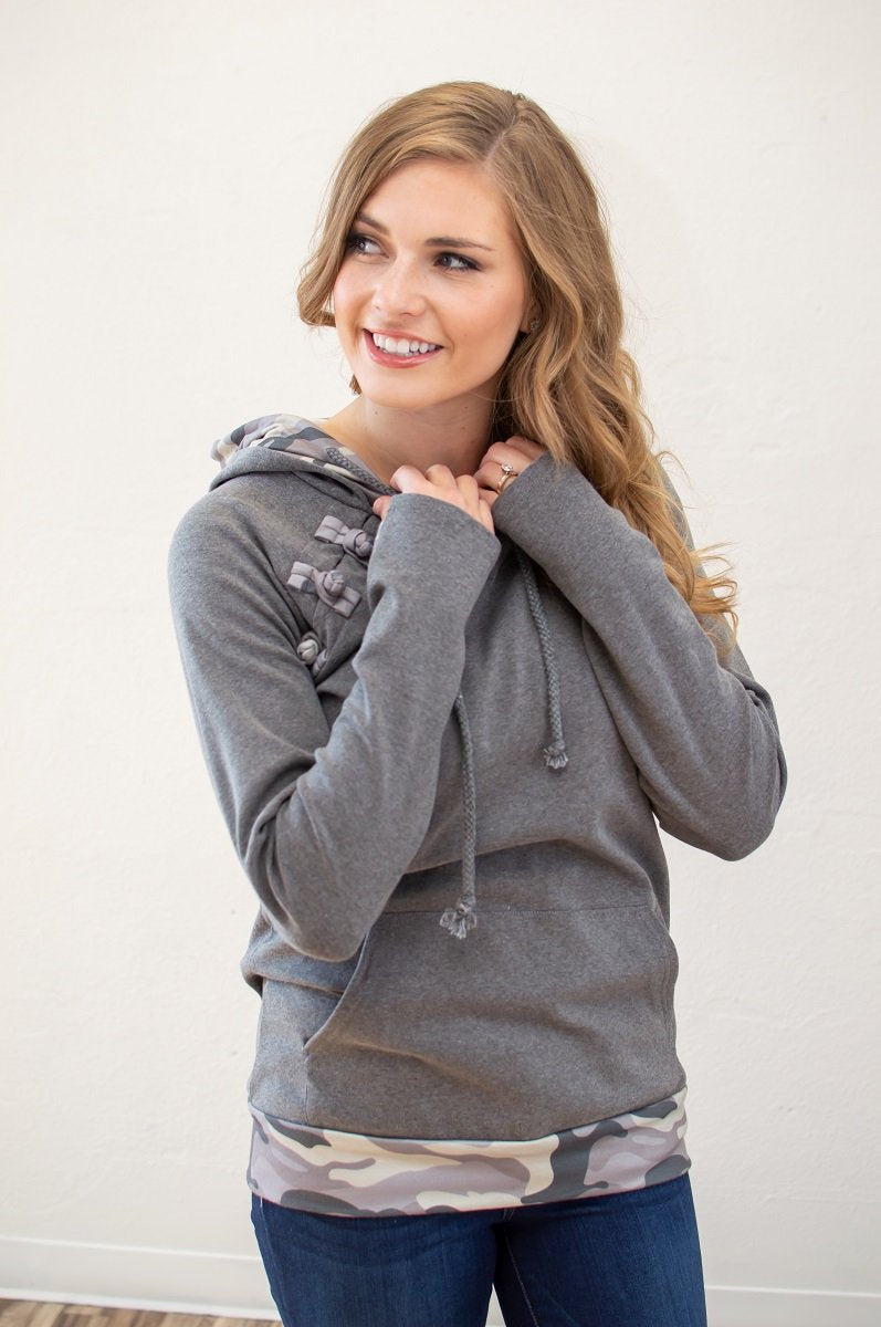 Sweat à capuche Pop of Camo