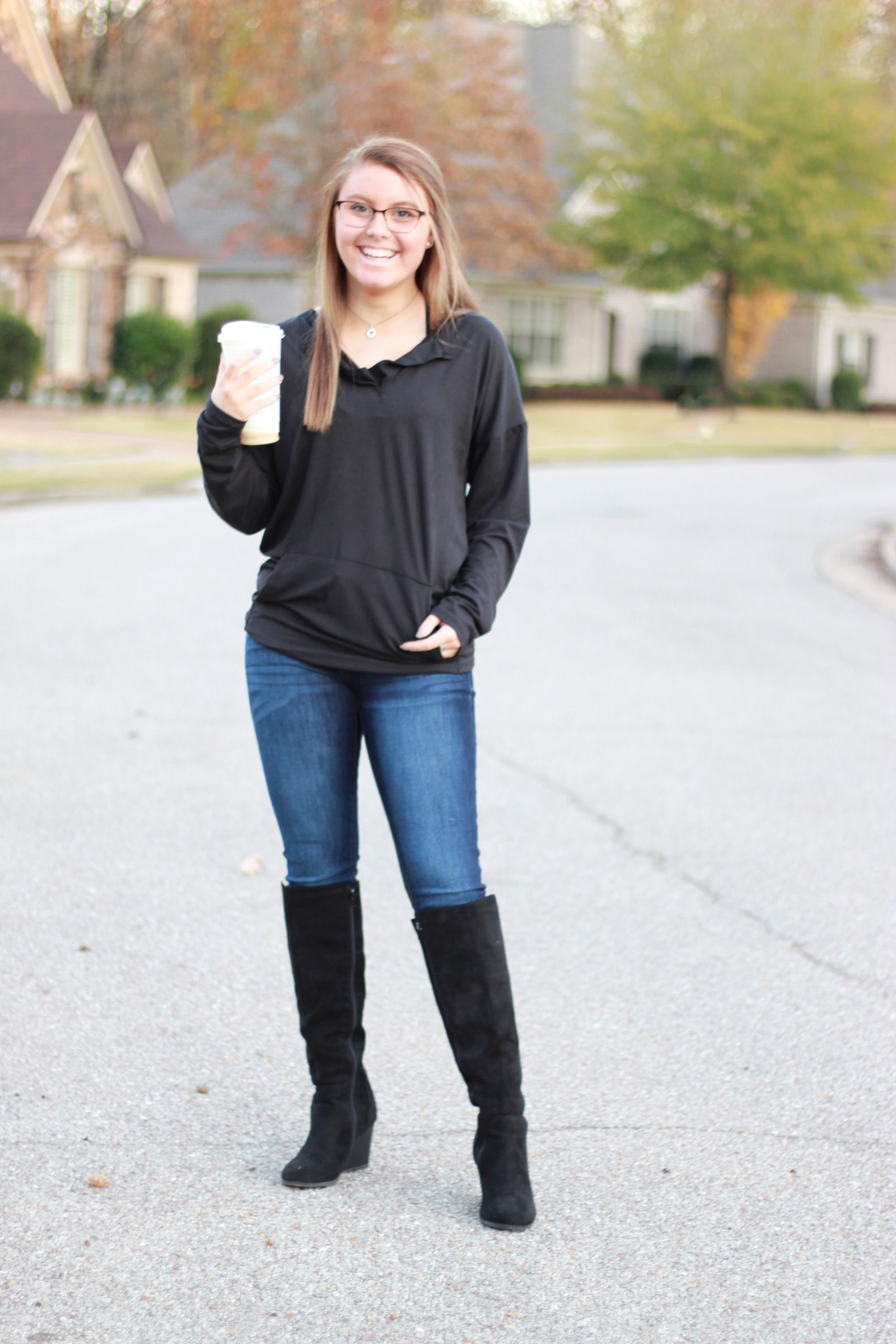 Sadie Kangaroo Top | Black