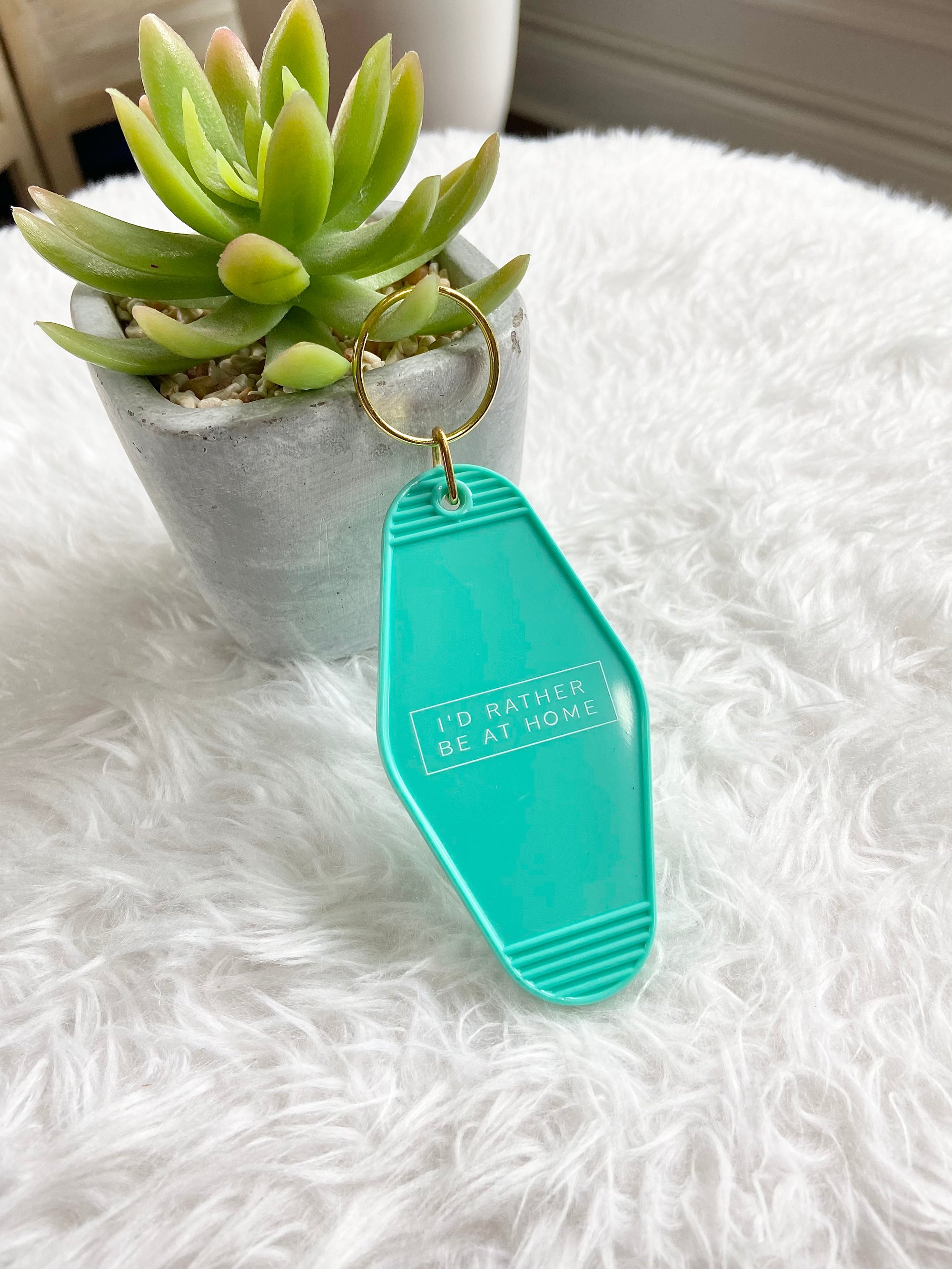 Retro Motel Keychain-I’d rather be at home