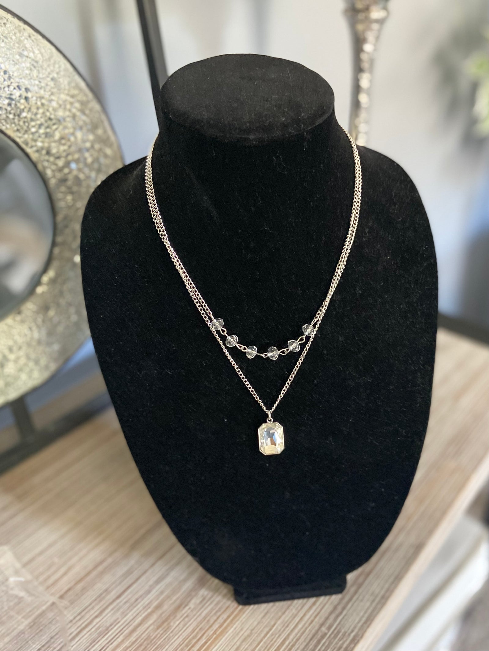 Dazzling Days Necklace-silver