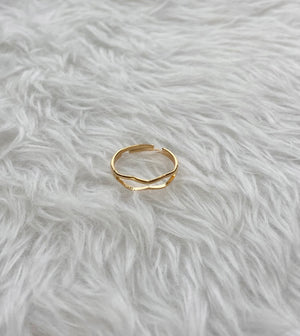 Key Classic Gold Ring
