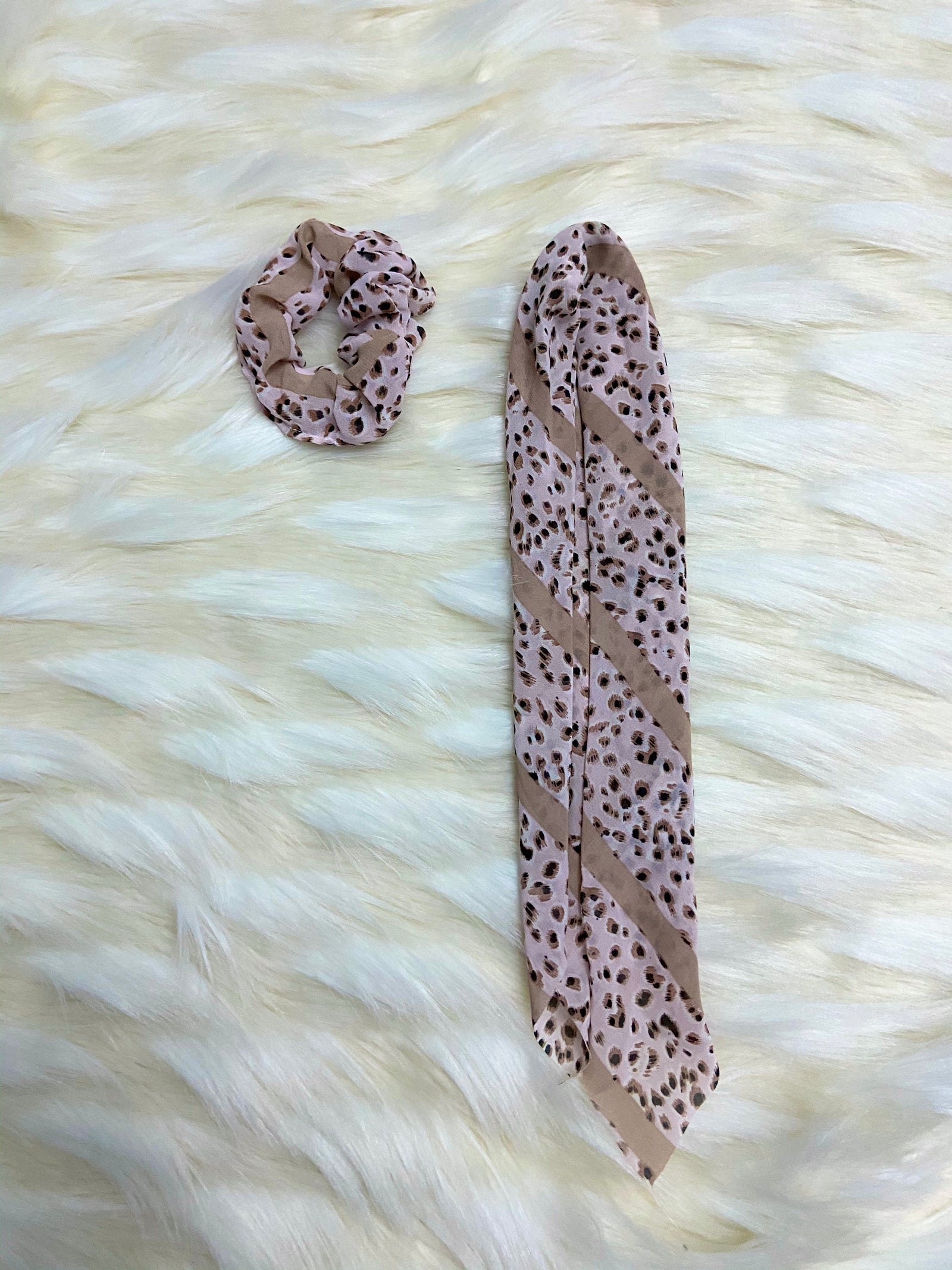 Tied to Love Hair Tie-dusty pink