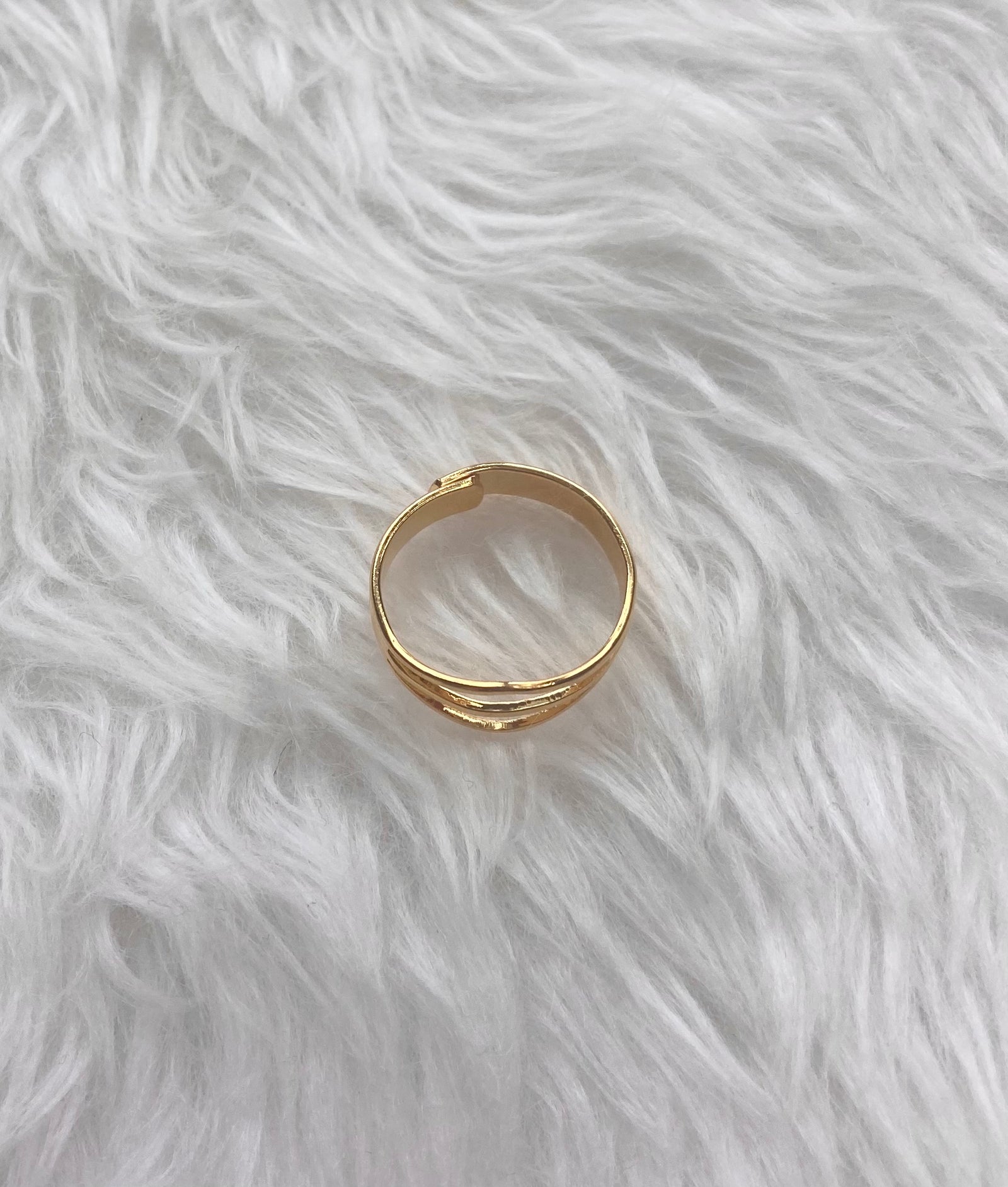 Modern Life Arch Ring-gold